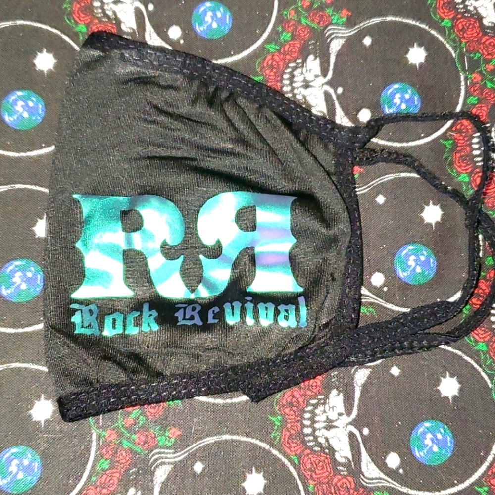 Rock Revival Metallic Mask 😷